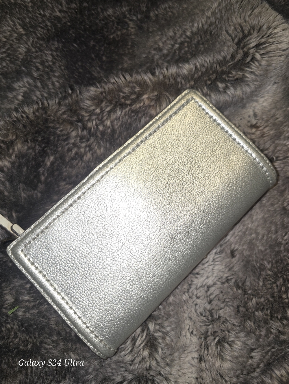 Kate Spade Silver Snap Wallet - Picture 2 of 5